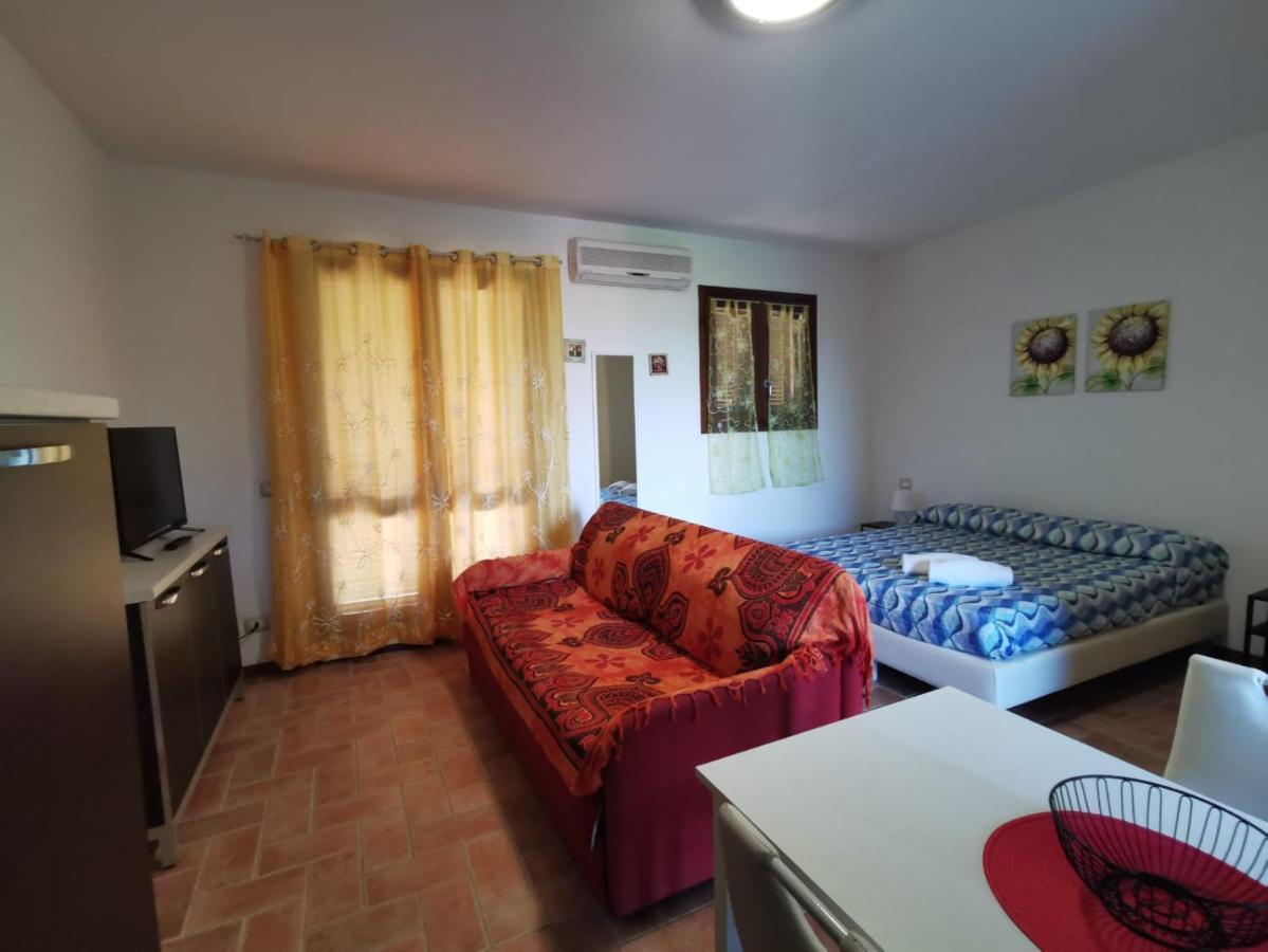 Residenza Principina Aparthotel Принчипина Тера Екстериор снимка