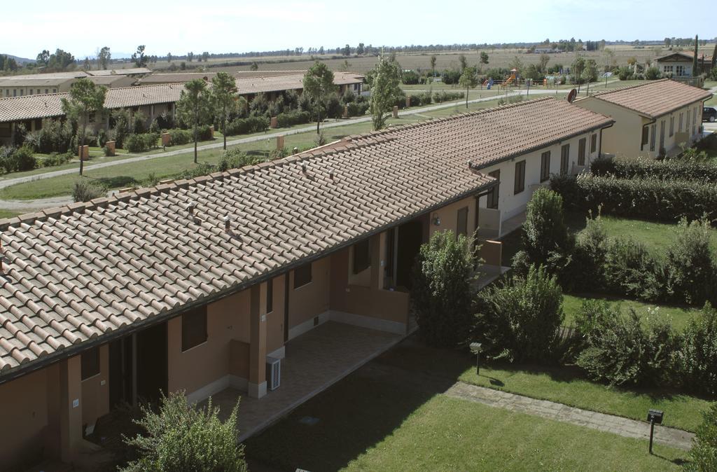 Residenza Principina Aparthotel Принчипина Тера Екстериор снимка